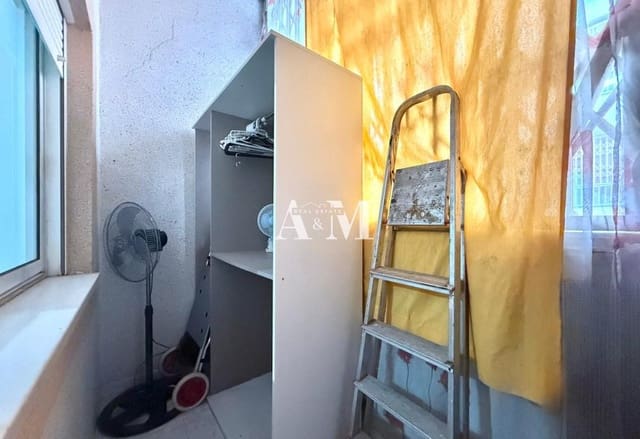 1 Zimmer Strandapartment zu vermieten in Playa de los Locos, Torrevieja - 650 € (Ref: 10099465)