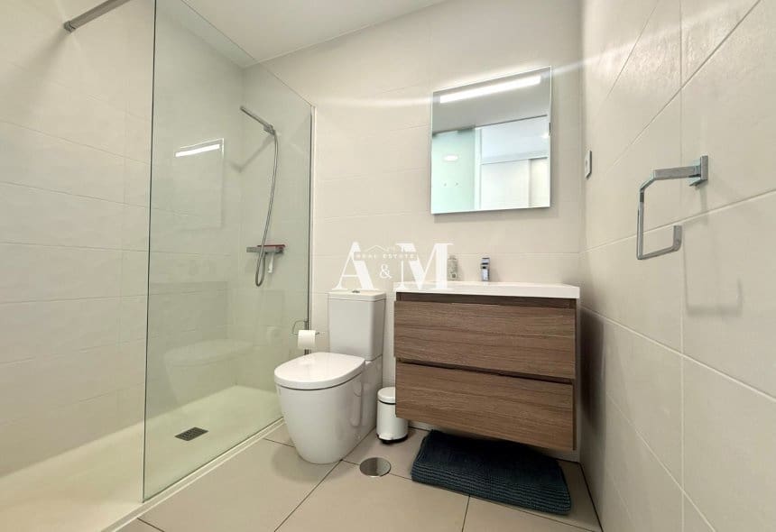 2 sovrum Bungalow att hyra i Pinar de Campoverde med pool - 1 800 € (Ref: 10101094)