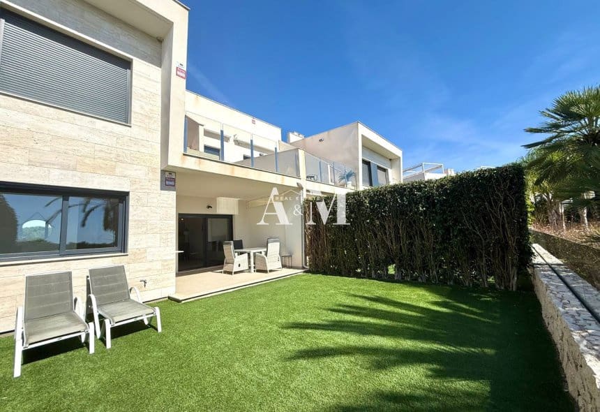 2 sovrum Bungalow att hyra i Pinar de Campoverde med pool - 1 800 € (Ref: 10101094)