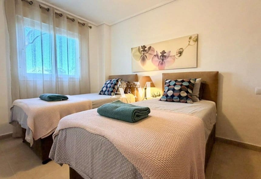 2 soverom Leilighet til leie i Hacienda Riquelme med svømmebasseng - € 695 (Ref: 10101096)