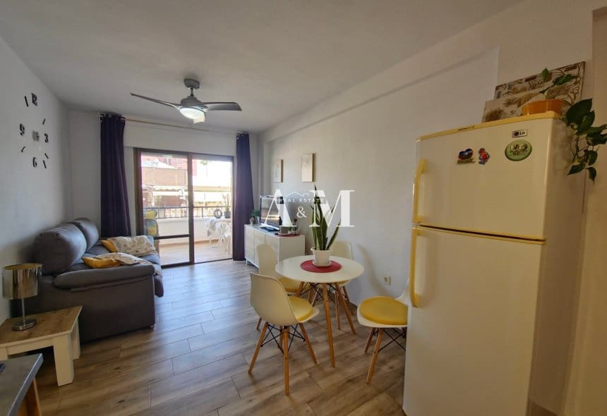 Appartement de Plage de 2 chambres à louer à Torre de la Horadada - 650 € (Ref: 10101097)