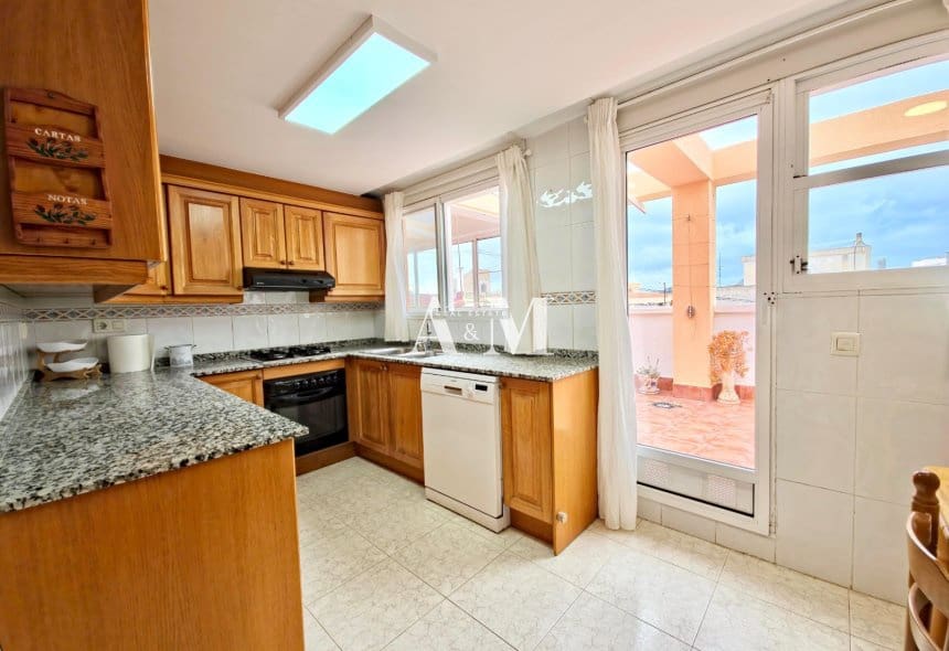 3 sypialnia Penthouse do wynajęcia w Miasto Alicante / Alacant z garażem - 1 700 € (Ref: 10111047)