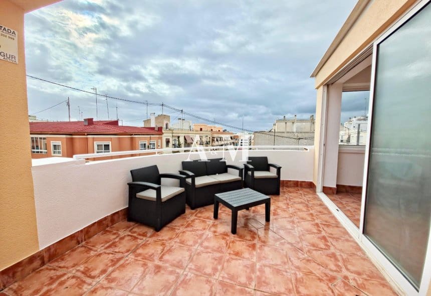 3 sypialnia Penthouse do wynajęcia w Miasto Alicante / Alacant z garażem - 1 700 € (Ref: 10111047)