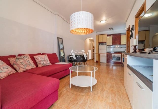 Apartamento de 2 habitaciones en Playa Flamenca, Orihuela en alquiler con piscina - 800 € (Ref: 10111841)