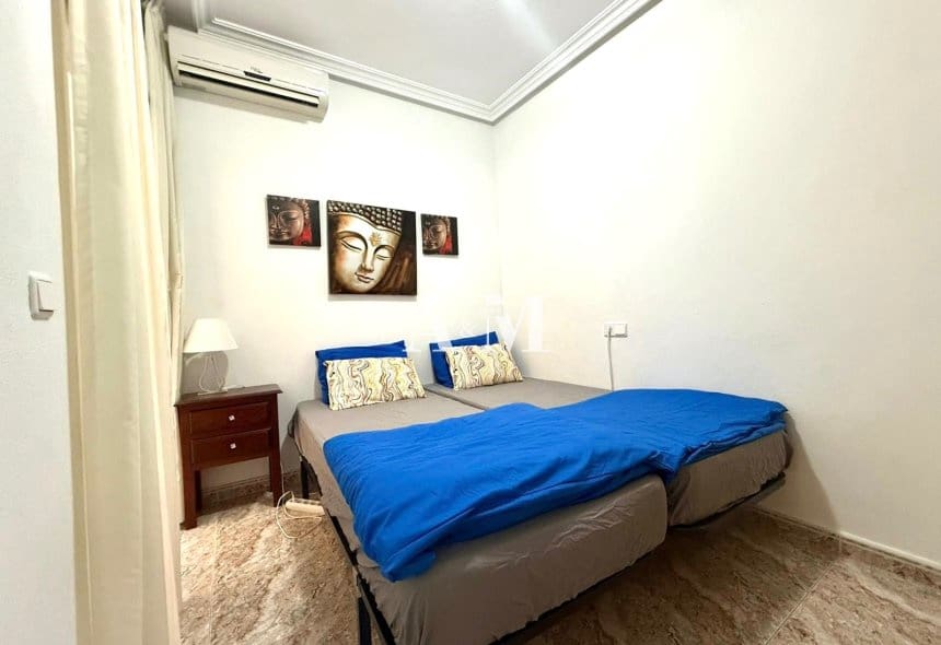 2 sovrum Lägenhet att hyra i Torrevieja - 850 € (Ref: 10113518)