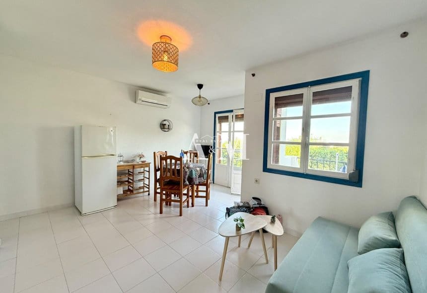 Appartement de 2 chambres à louer à San Miguel de Salinas avec piscine - 550 € (Ref: 10113519)