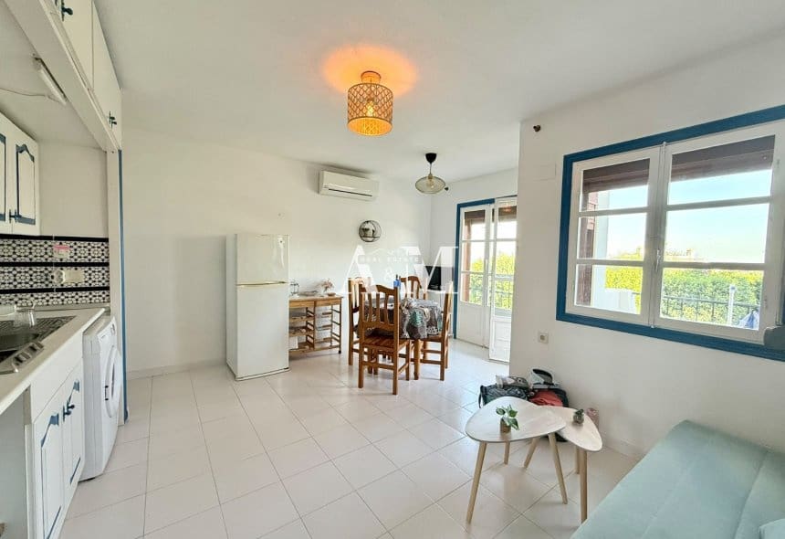 Appartement de 2 chambres à louer à San Miguel de Salinas avec piscine - 550 € (Ref: 10113519)