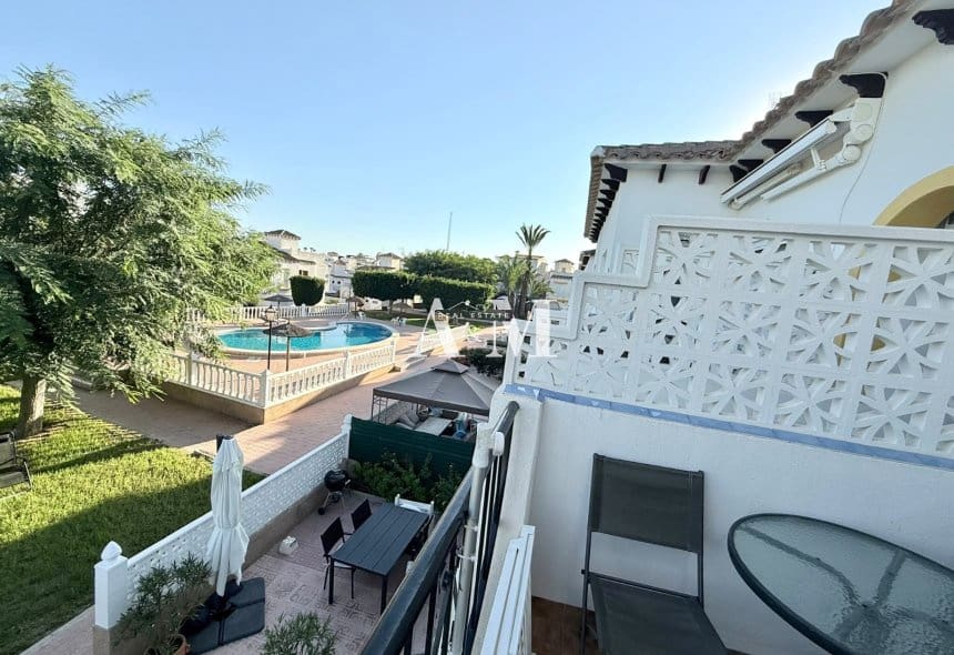 Appartement de 2 chambres à louer à San Miguel de Salinas avec piscine - 550 € (Ref: 10113519)
