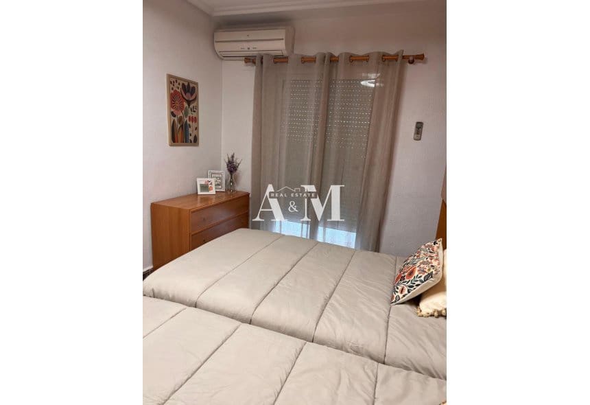 3 quarto Apartamento para arrendar em Elche / Elx - 900 € (Ref: 10113520)