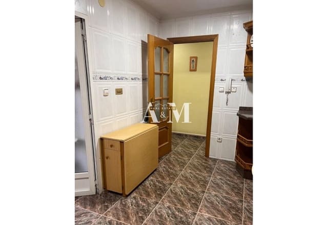 3 quarto Apartamento para arrendar em Pont Nou - Corazón de Jesús, Elche / Elx - 900 € (Ref: 10113520)