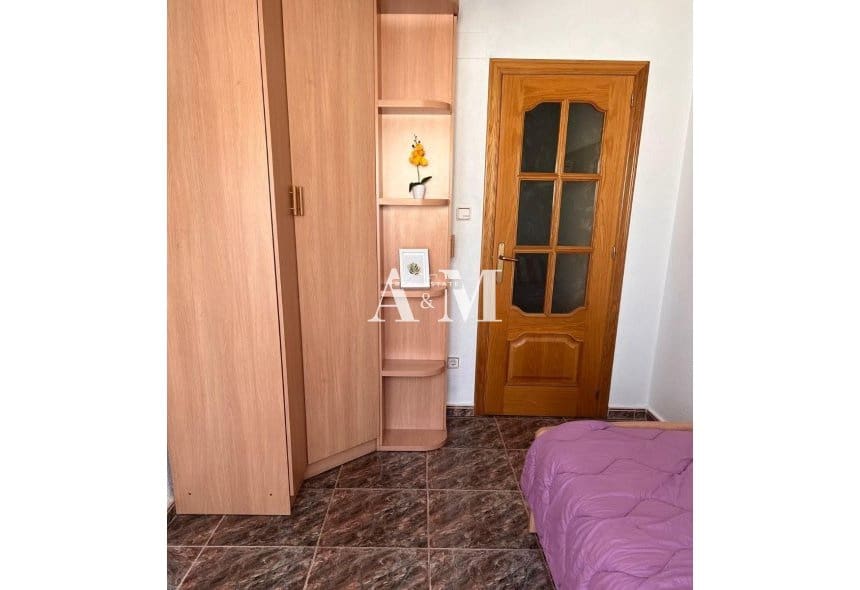 3 quarto Apartamento para arrendar em Elche / Elx - 900 € (Ref: 10113520)
