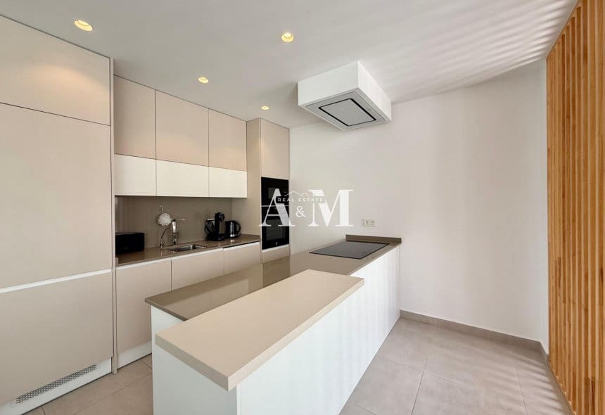 4 sypialnia Willa do wynajęcia w Benijofar z basenem garażem - 2 350 € (Ref: 10117087)