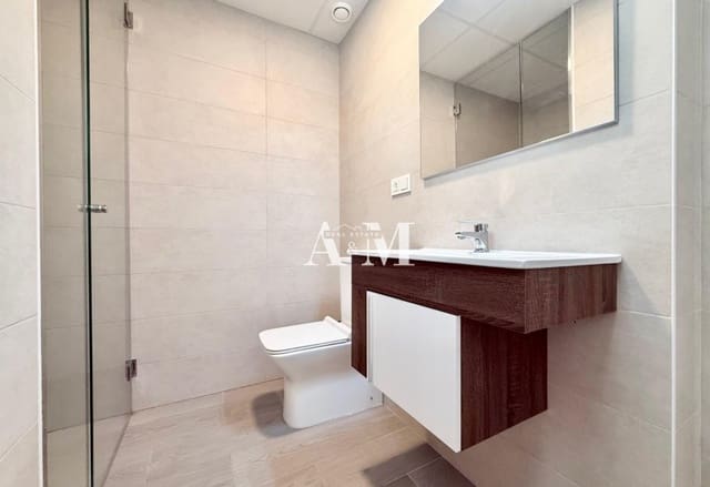 4 Zimmer Villa zu vermieten in Benijófar mit Pool Garage - 2.350 € (Ref: 10117087)