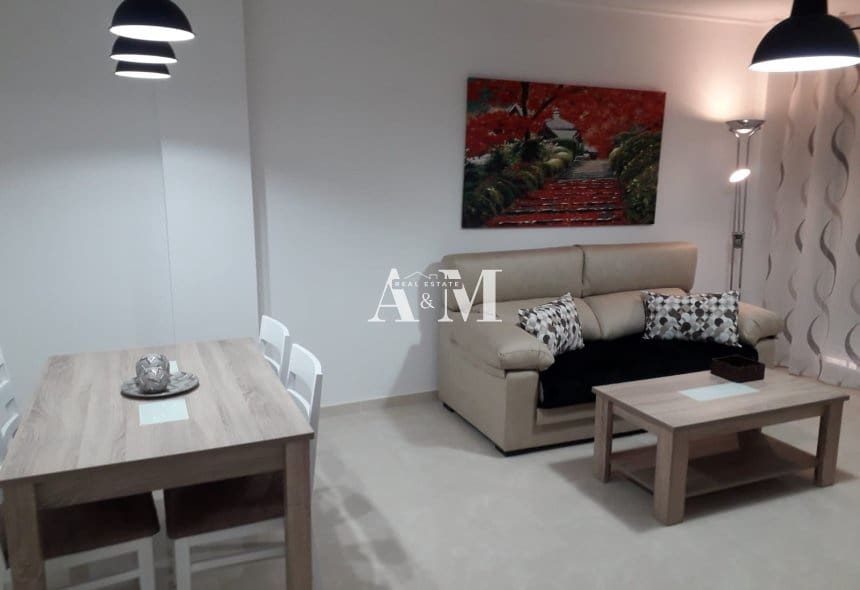 2 soveværelse Lejlighed til leje i Almoradi med swimmingpool garage - € 650 (Ref: 10120885)