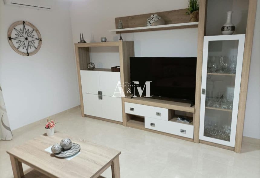 2 soveværelse Lejlighed til leje i Almoradi med swimmingpool garage - € 650 (Ref: 10120885)