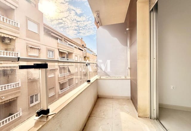 3 slaapkamer Appartement te koop in Centro, Torrevieja met garage - € 175.000 (Ref: 10121050)