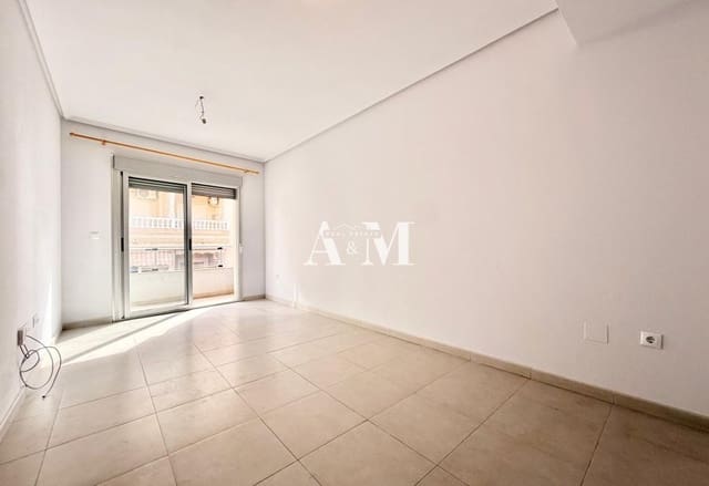 3 slaapkamer Appartement te koop in Centro, Torrevieja met garage - € 175.000 (Ref: 10121050)