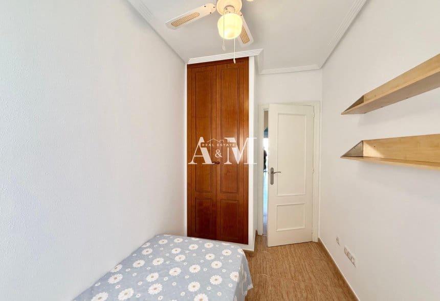 3 bedroom Townhouse for rent in San Pedro del Pinatar with pool - € 950 (Ref: 10125125)