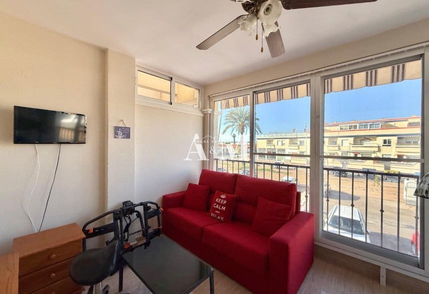 3 bedroom Townhouse for rent in San Pedro del Pinatar with pool - € 950 (Ref: 10125125)
