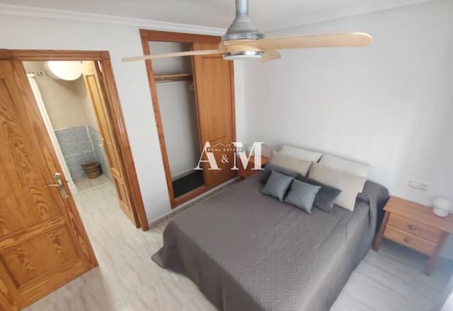 Apartamento Playa de 1 habitación en Playa del Acequión, Torrevieja en alquiler - 850 € (Ref: 10127302)