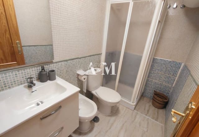 Apartamento Playa de 1 habitación en Playa del Acequión, Torrevieja en alquiler - 850 € (Ref: 10127302)