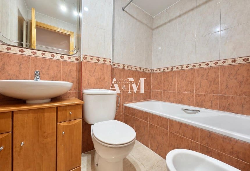 3 quarto Apartamento de Praia para arrendar em Los Alcazares - 900 € (Ref: 10130382)