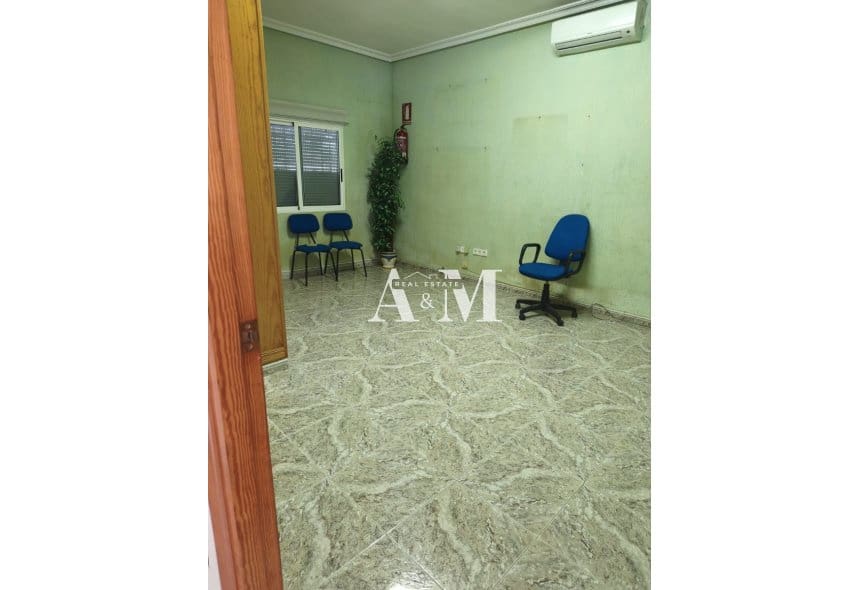 Erhverv til leje i Torrevieja - € 1.600 (Ref: 10130745)