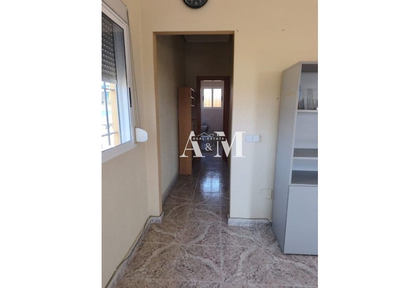 Erhverv til leje i Torrevieja - € 1.600 (Ref: 10130745)