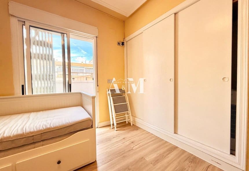 Studio zu vermieten in Torrevieja - 650 € (Ref: 10136526)