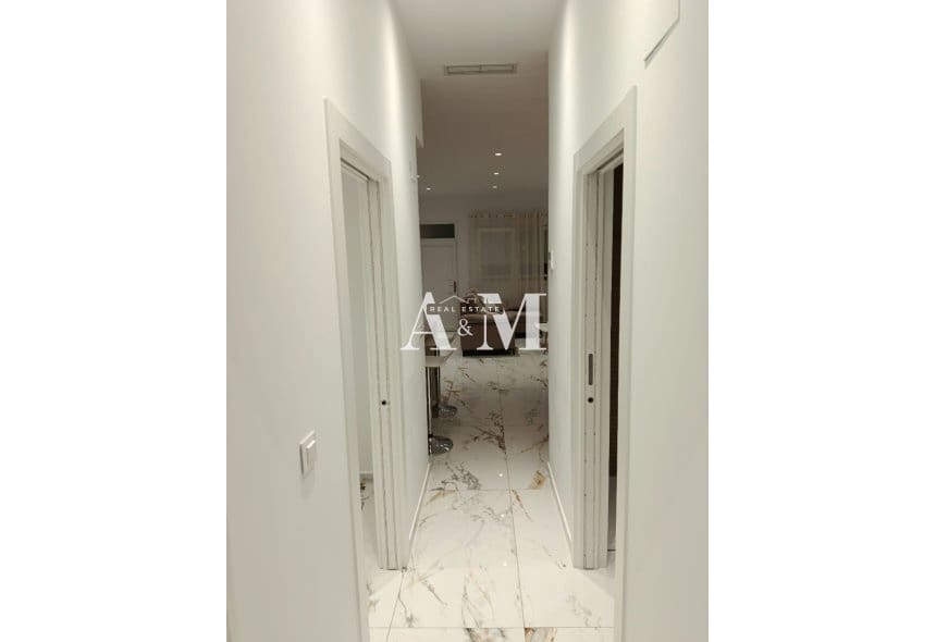 2 soverom Leilighet til leie i Torrevieja - € 1 100 (Ref: 10141334)