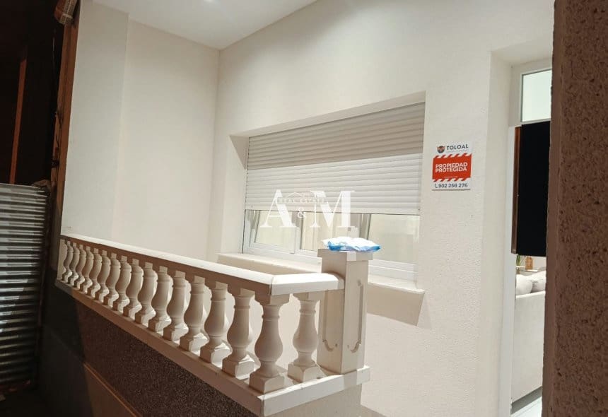 2 soverom Leilighet til leie i Torrevieja - € 1 100 (Ref: 10141334)