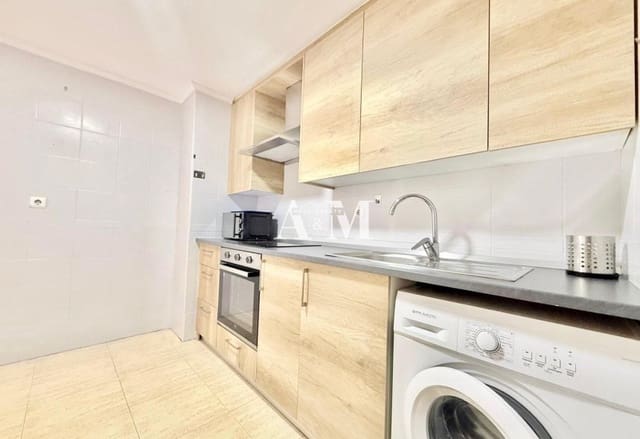 2 soveværelse Lejlighed til leje i Zona Pueblo, Guardamar del Segura - € 850 (Ref: 10141335)