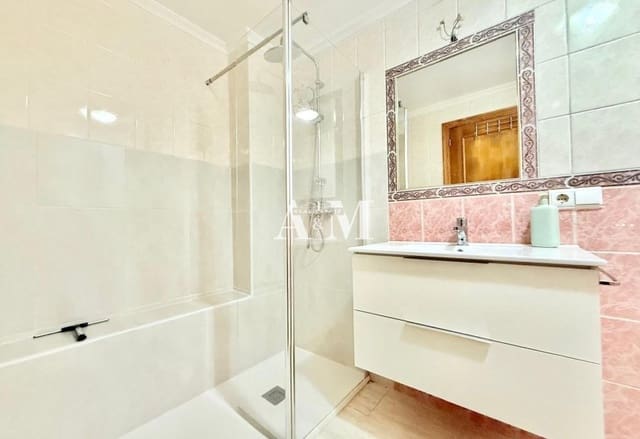 2 soveværelse Lejlighed til leje i Zona Pueblo, Guardamar del Segura - € 850 (Ref: 10141335)