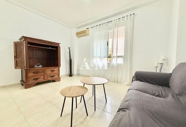 2 soveværelse Lejlighed til leje i Zona Pueblo, Guardamar del Segura - € 850 (Ref: 10141335)