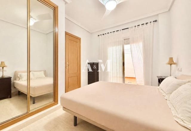 2 soveværelse Lejlighed til leje i Zona Pueblo, Guardamar del Segura - € 850 (Ref: 10141335)