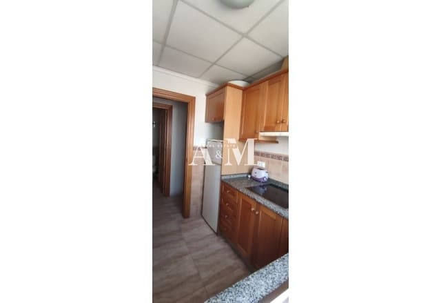 2 sovrum Strandlägenhet att hyra i Zona Pueblo, Guardamar del Segura - 800 € (Ref: 10141336)