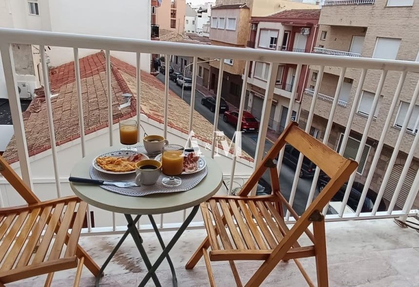 2 camera da letto Appartamento sulla Spiaggia da affittare in Guardamar del Segura - 800 € (Rif: 10141336)