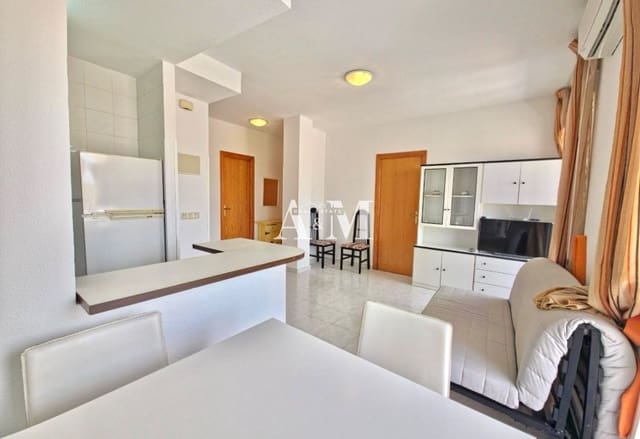 2 sypialnia Penthouse do wynajęcia w Playa de los Náufragos, Torrevieja - 750 € (Ref: 10141492)