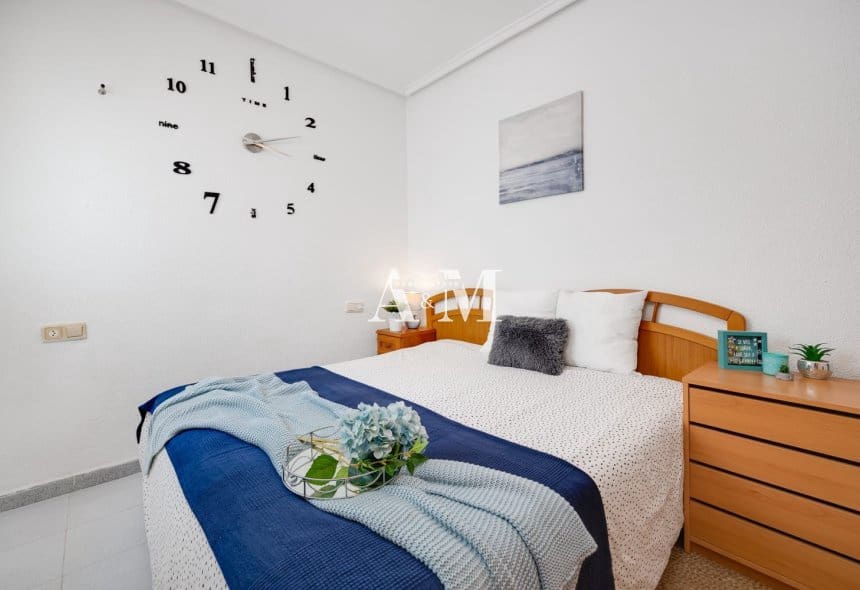 1 camera da letto Appartamento sulla Spiaggia da affittare in Torrevieja con piscina - 700 € (Rif: 10144738)