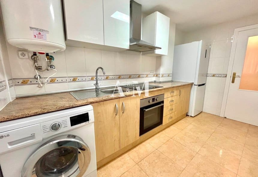 2 soveværelse Lejlighed til leje i Almoradi med swimmingpool - € 680 (Ref: 10145031)