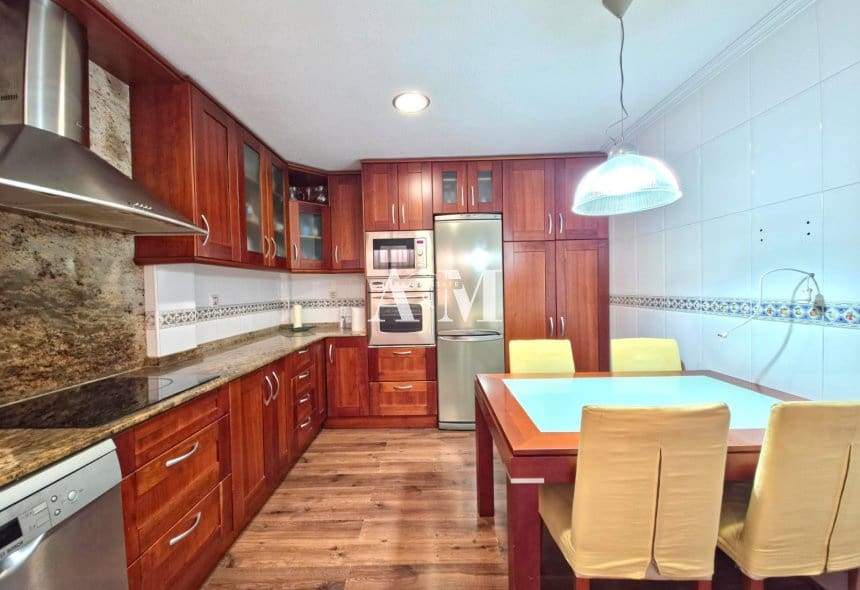 Maison de Ville de 4 chambres à louer à San Pedro del Pinatar - 1 200 € (Ref: 10145174)