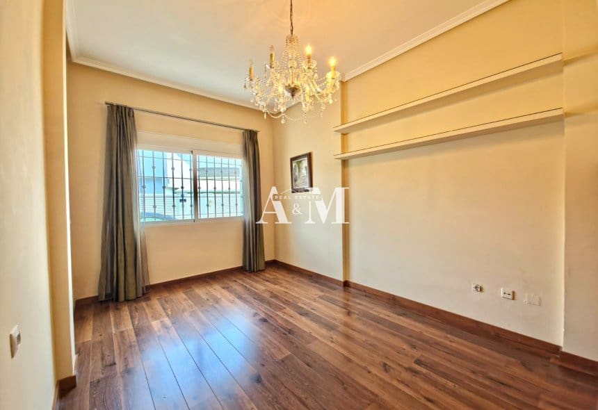 Maison de Ville de 4 chambres à louer à San Pedro del Pinatar - 1 200 € (Ref: 10145174)