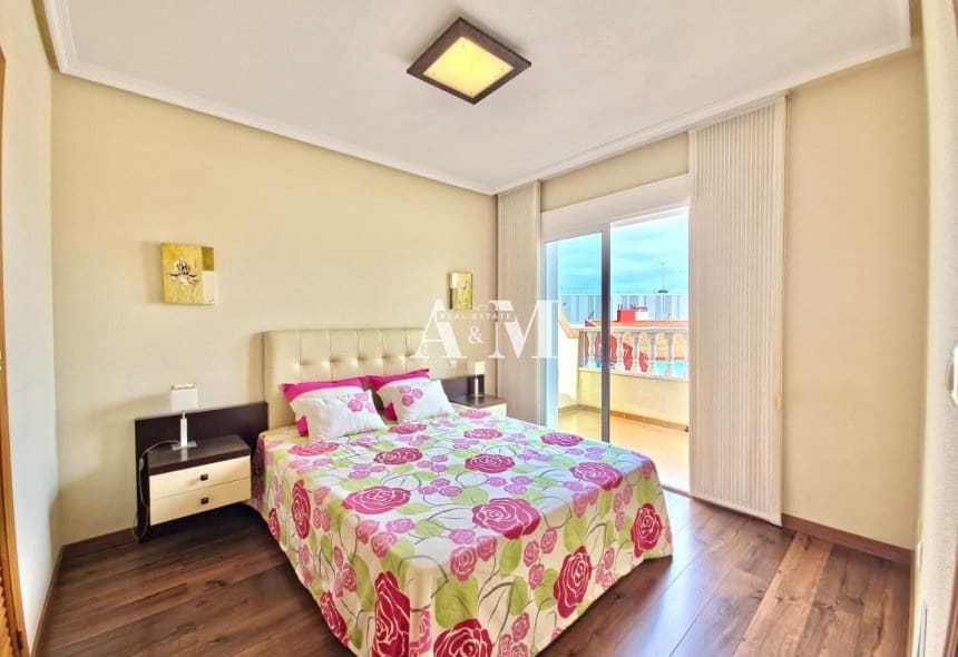 Maison de Ville de 4 chambres à louer à San Pedro del Pinatar - 1 200 € (Ref: 10145174)