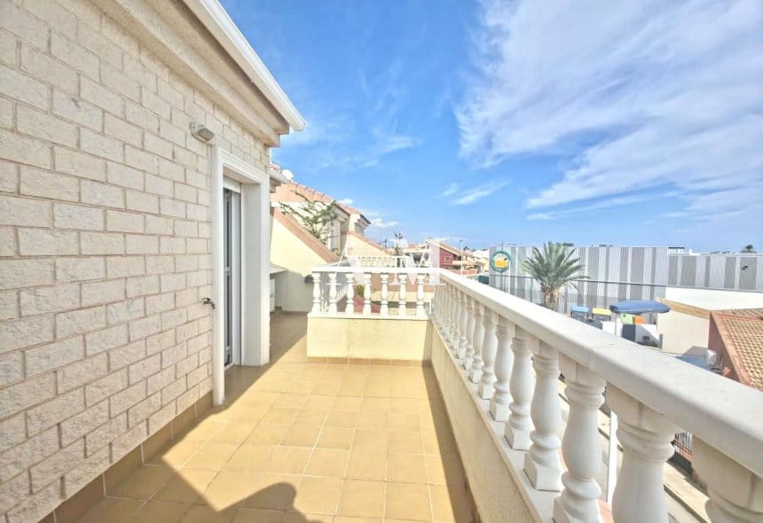 Maison de Ville de 4 chambres à louer à San Pedro del Pinatar - 1 200 € (Ref: 10145174)