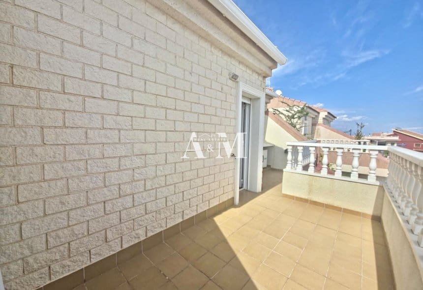 Maison de Ville de 4 chambres à louer à San Pedro del Pinatar - 1 200 € (Ref: 10145174)