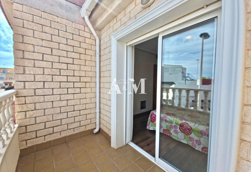 Maison de Ville de 4 chambres à louer à San Pedro del Pinatar - 1 200 € (Ref: 10145174)
