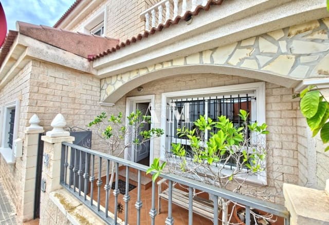 Maison de Ville de 4 chambres à louer à San Pedro del Pinatar ciudad, San Pedro del Pinatar - 1 200 € (Ref: 10145174)