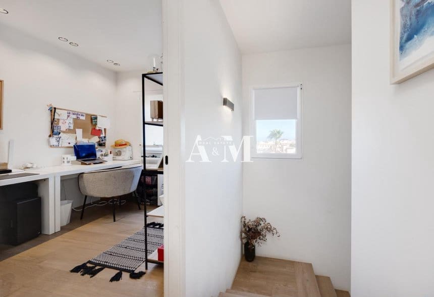 3 sovrum Villa att hyra i Torrevieja med pool - 2 500 € (Ref: 10147932)