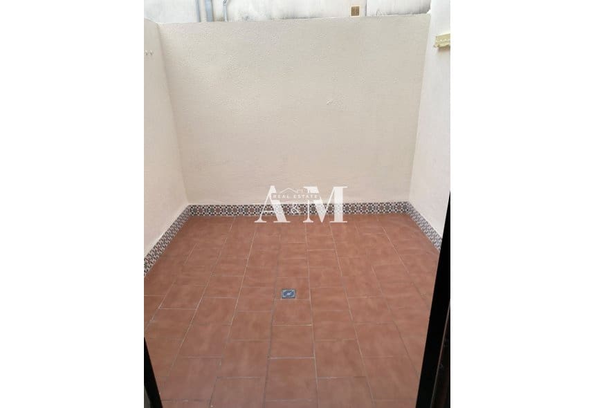 2 bedroom Bungalow for rent in Orihuela Costa with pool - € 1,100 (Ref: 10148006)