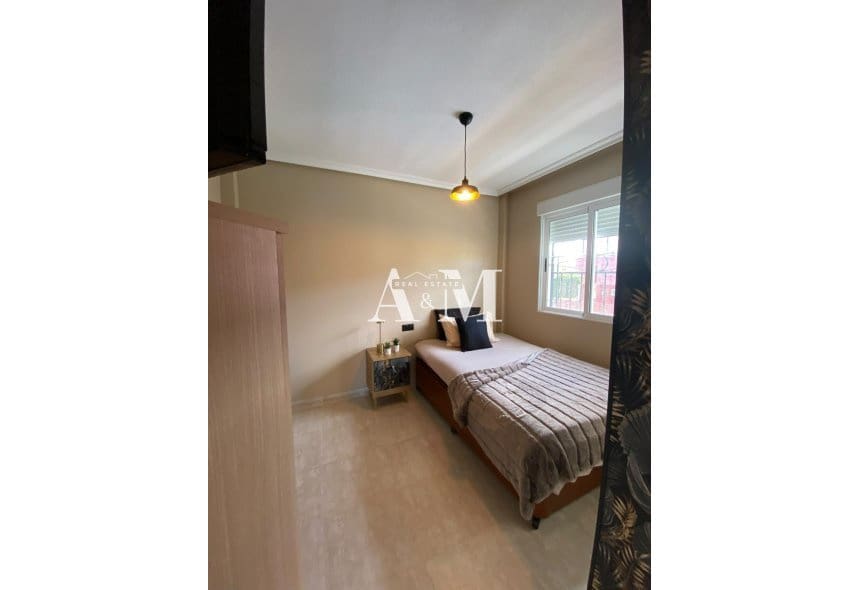 2 bedroom Bungalow for rent in Orihuela Costa with pool - € 1,100 (Ref: 10148006)